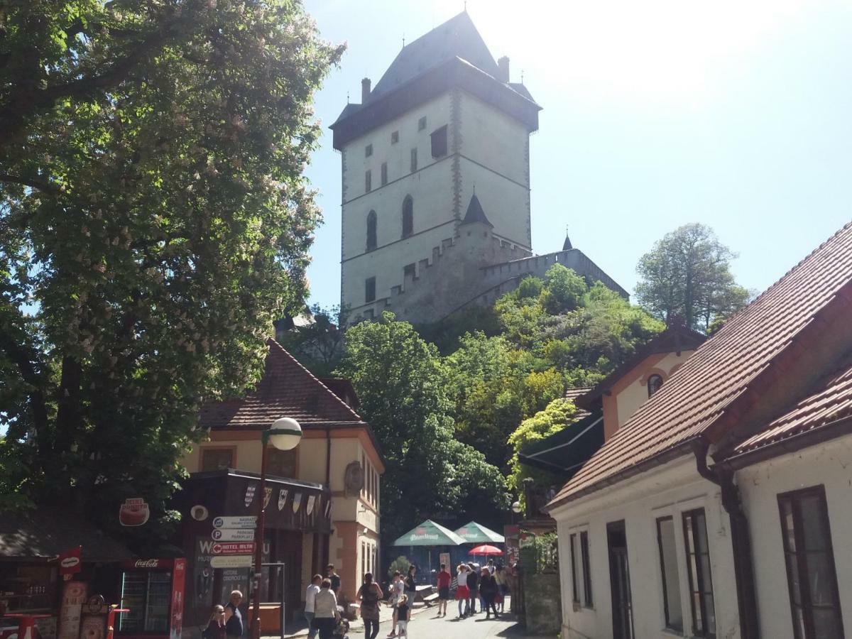 H+ Apartman Letiste Praha 아파트 외부 사진